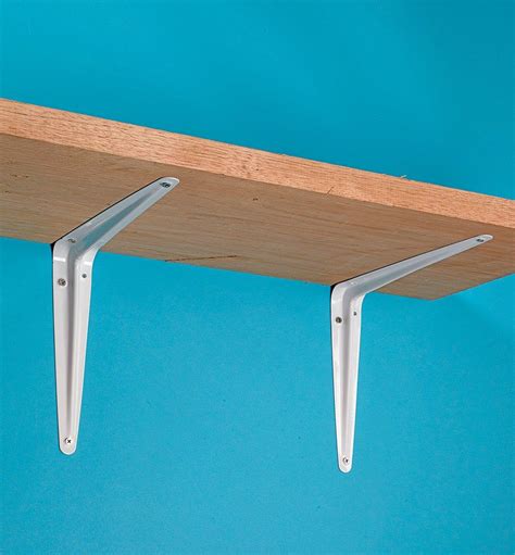 shelf bracket with 4 slots